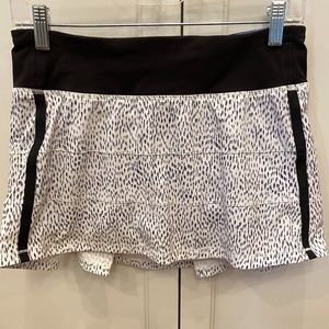 Lululemon Dottie Dash Pace Rival Skirt II - size 6